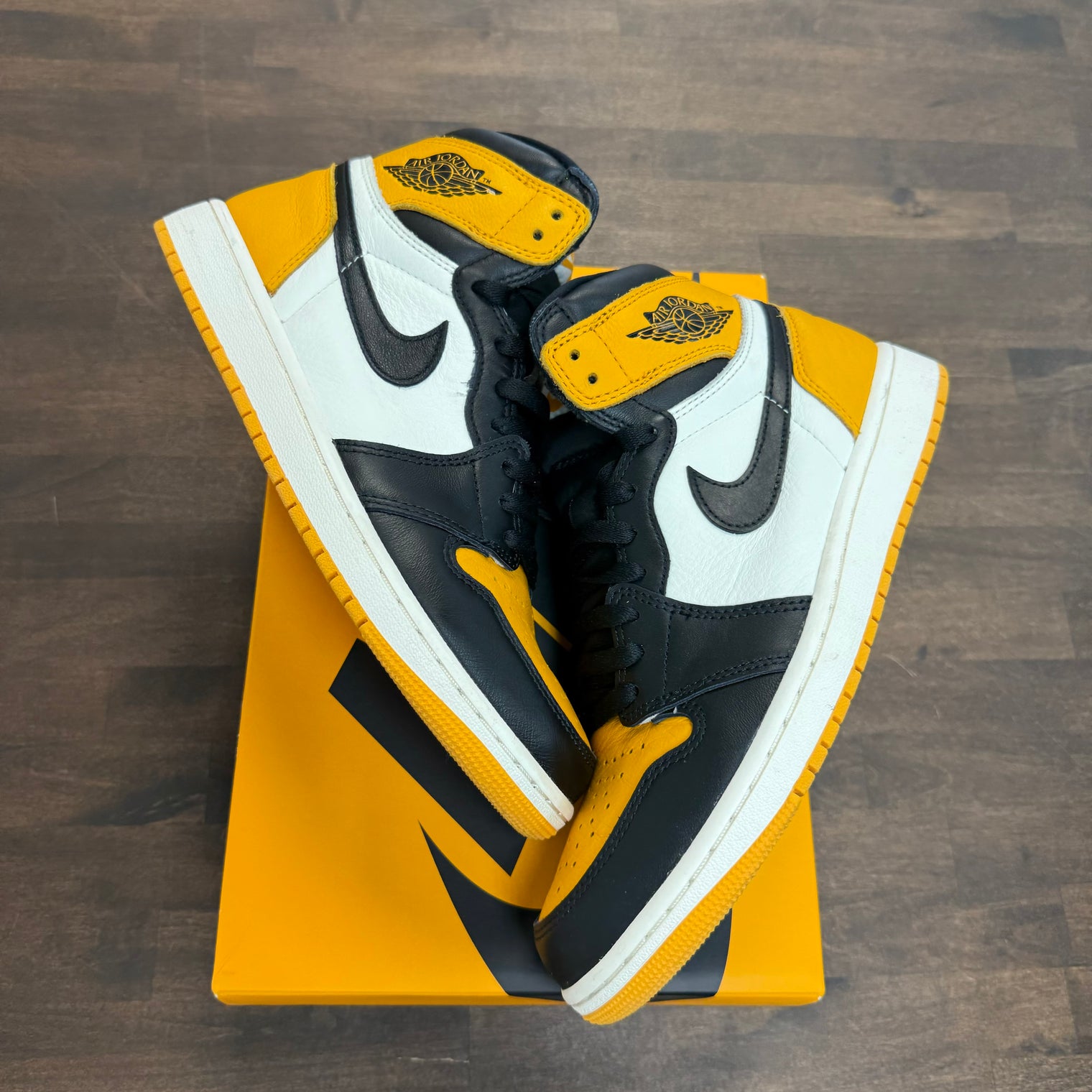 Yellow Toe Taxi Jordan 1 High (USED)
