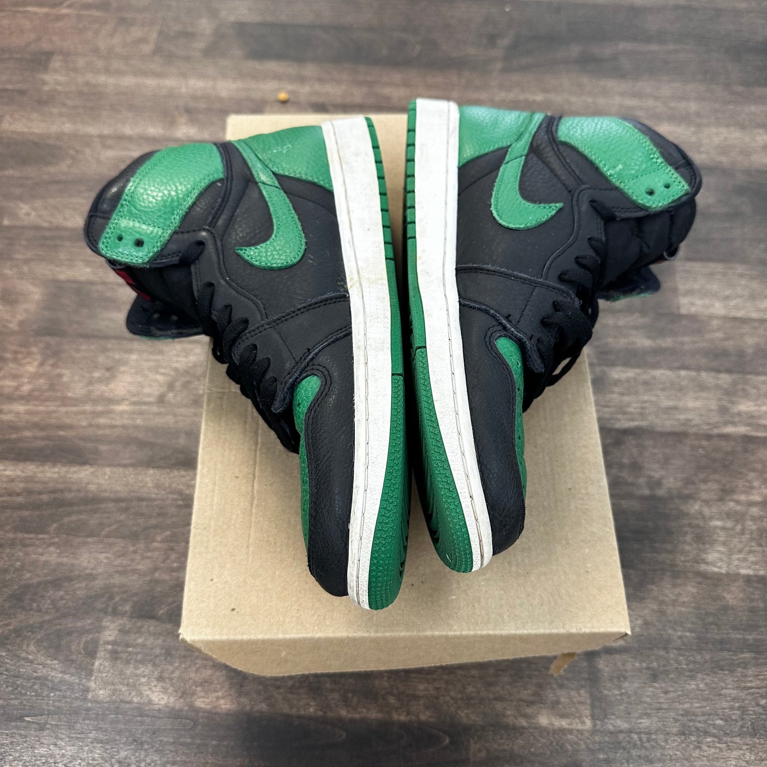 Pine Green 2.0 Jordan 1 High (USED,No Box)