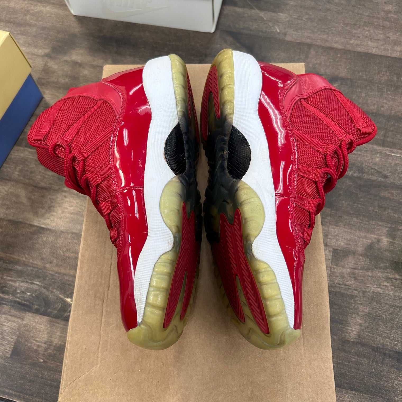 Win Like 96 Jordan 11 (GS) (USED, No Box)