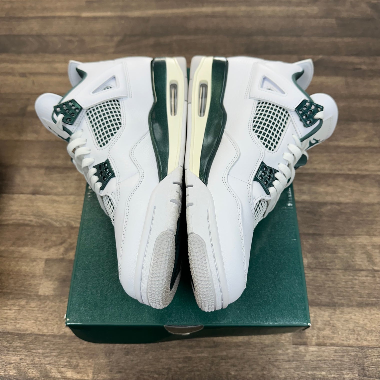 Oxidized Green Jordan 4 (Lightly Worn)