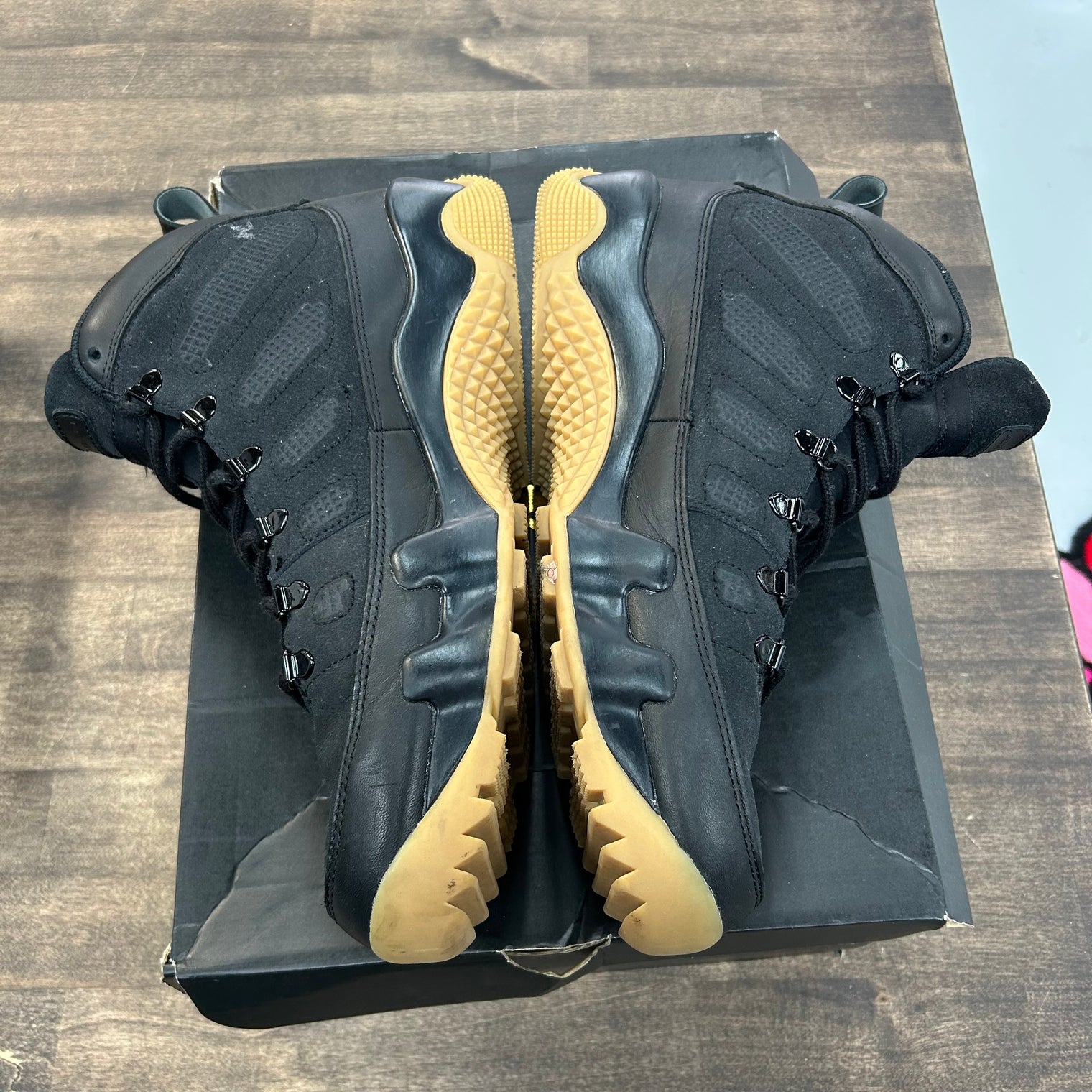 Black Gum Jordan 9 NRG Boot (USED)