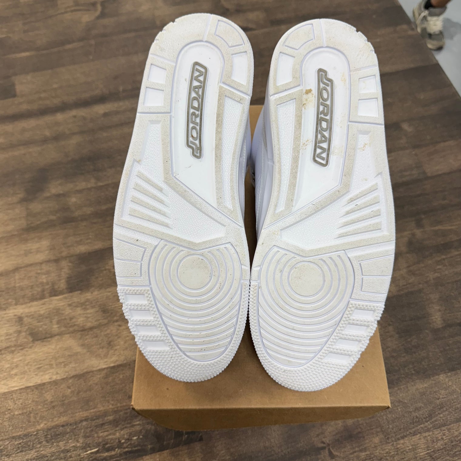 Pure Money Jordan 3 Retro (USED,No Box)