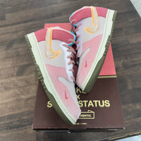 Strawberry Milk Sb Dunk Low (USED)