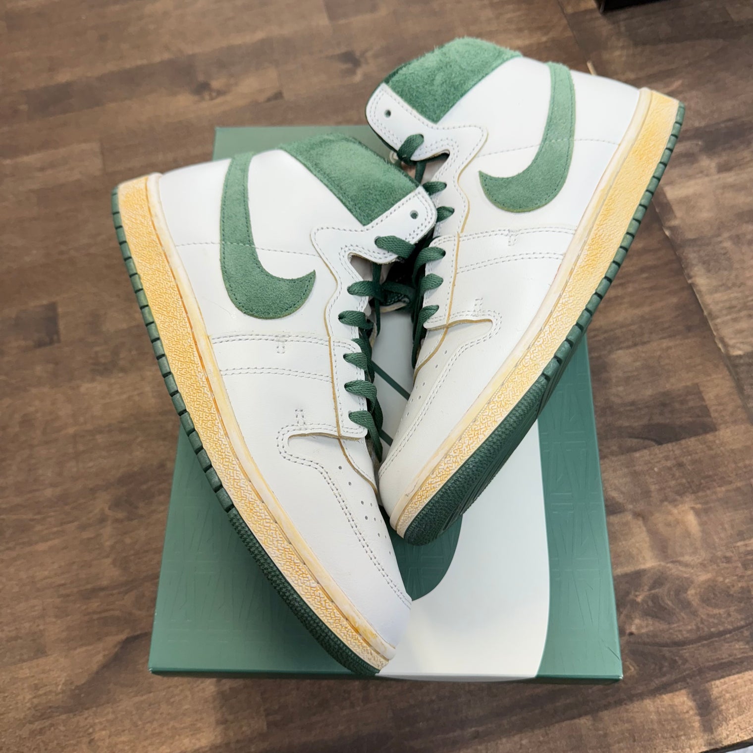 A Ma Maniere Green Stone Air Ship PE SP (USED)