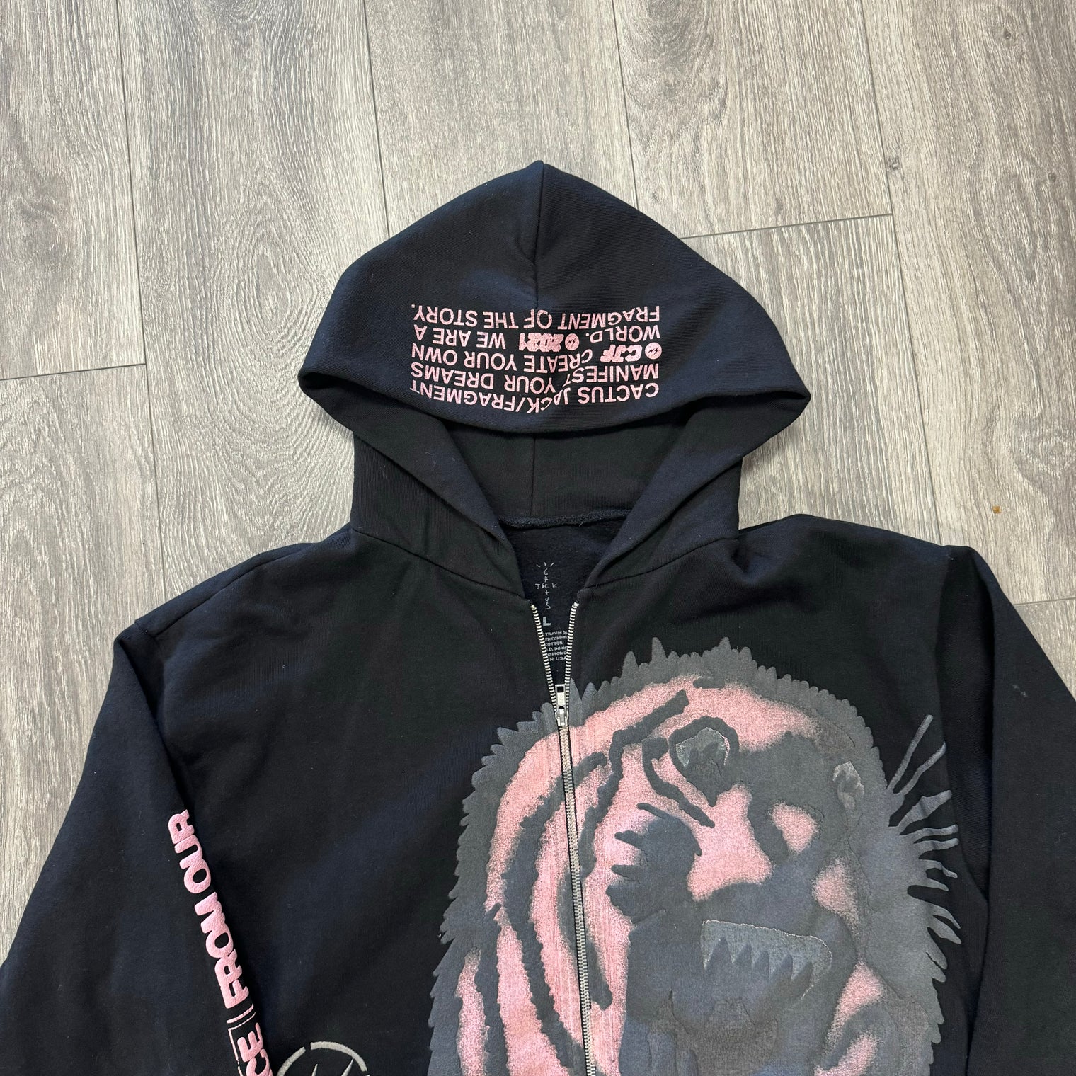 Travis Scott Zip Up Black (USED)