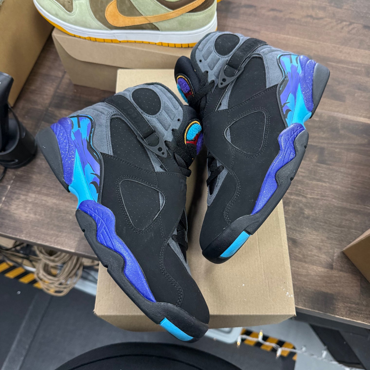 Aqua Jordan 8 Retro (2015) (USED, No Box)