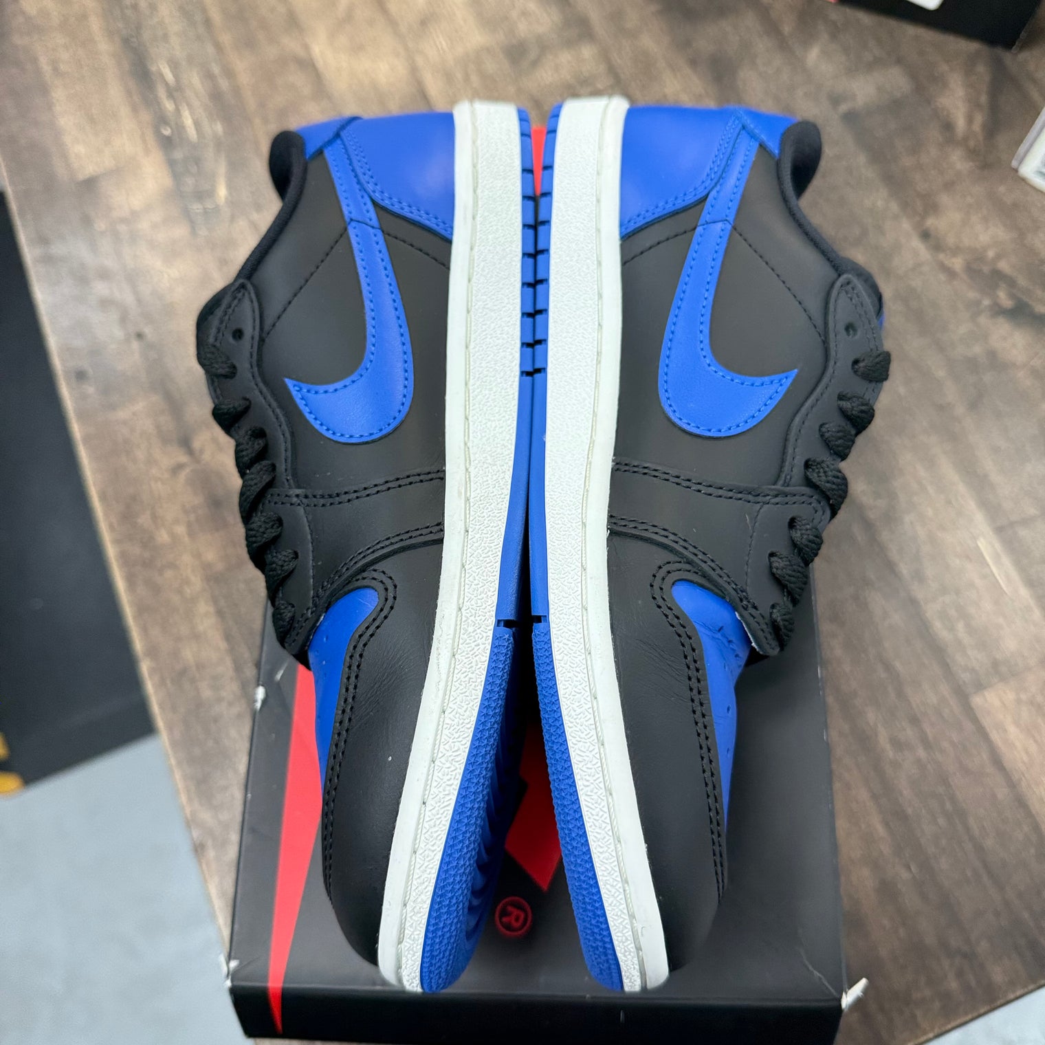 Royal Jordan 1 Retro Low 85 (USED)