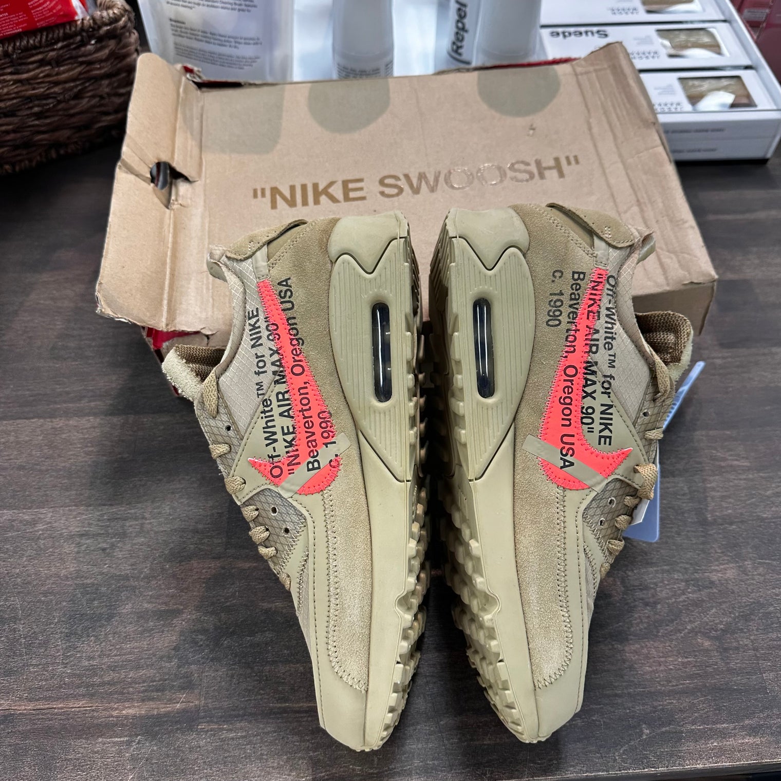 Dessert Ore Off-White Nike Max 90 (Damaged Box)