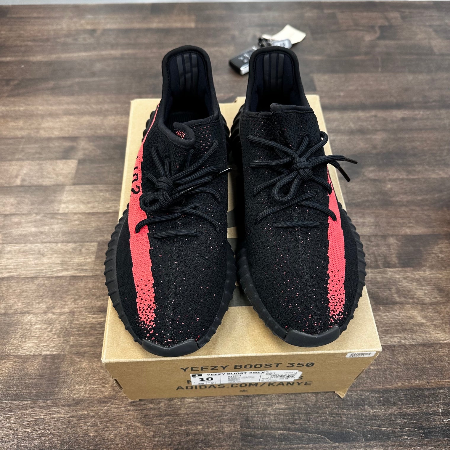 Core Red Stripe Yeezy 350 (Lightly Worn)