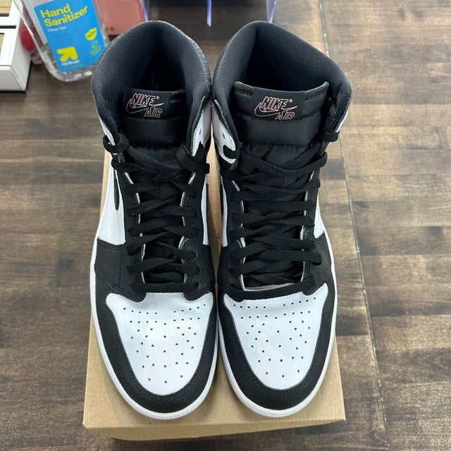 Bleached Coral Jordan 1 High (USED,No Box)
