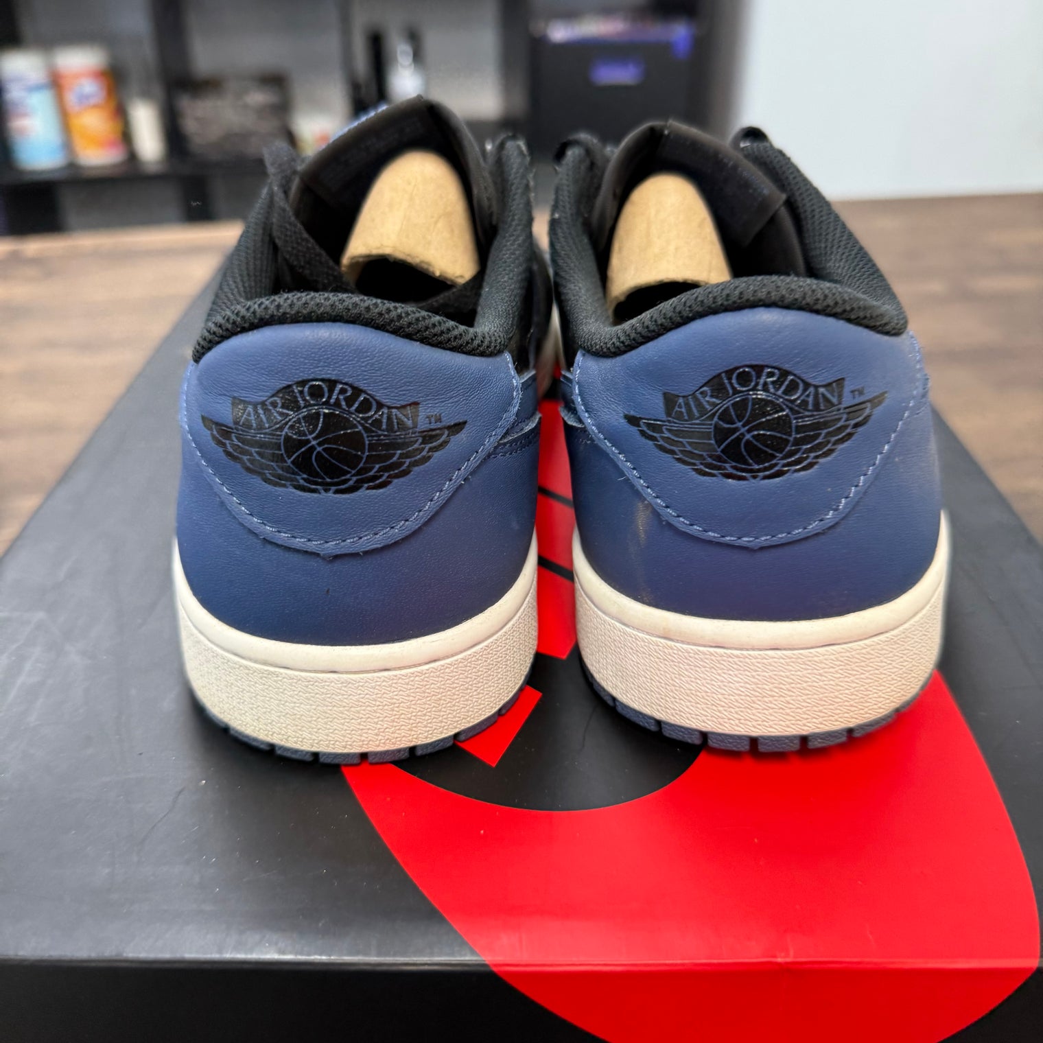 Mystic Navy Jordan 1 Low OG (USED)