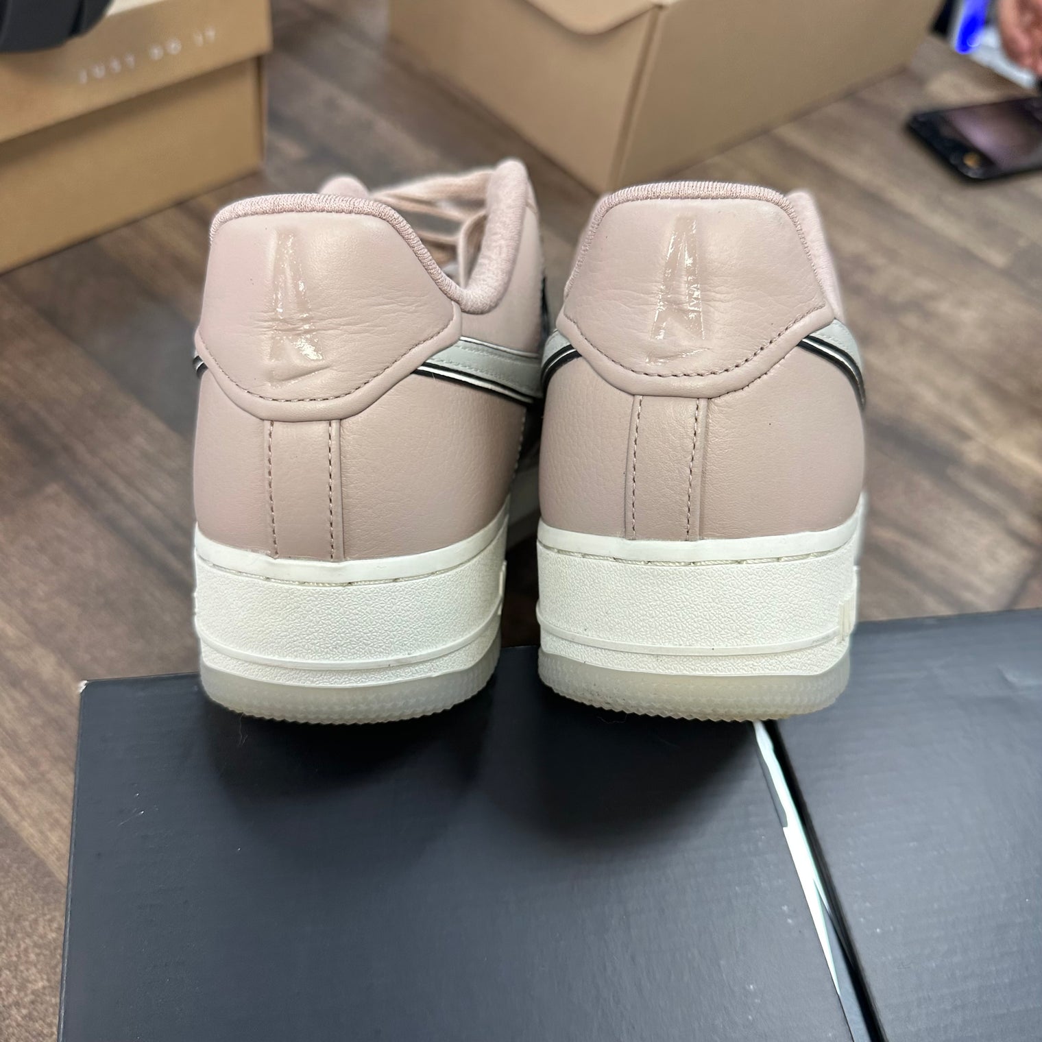 A Ma Maniere Sleeping Air Force 1 SP (W) (USED)