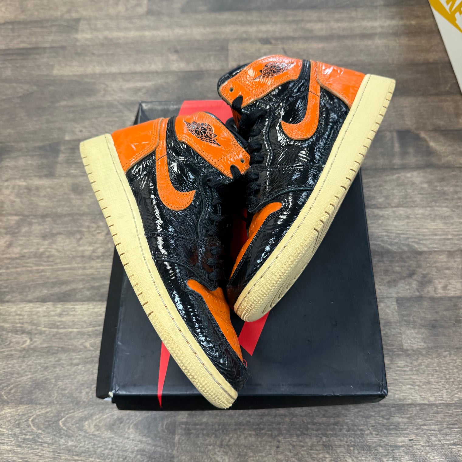 Shattered Backboard 3.0 Jordan 1 High (GS) (USED)