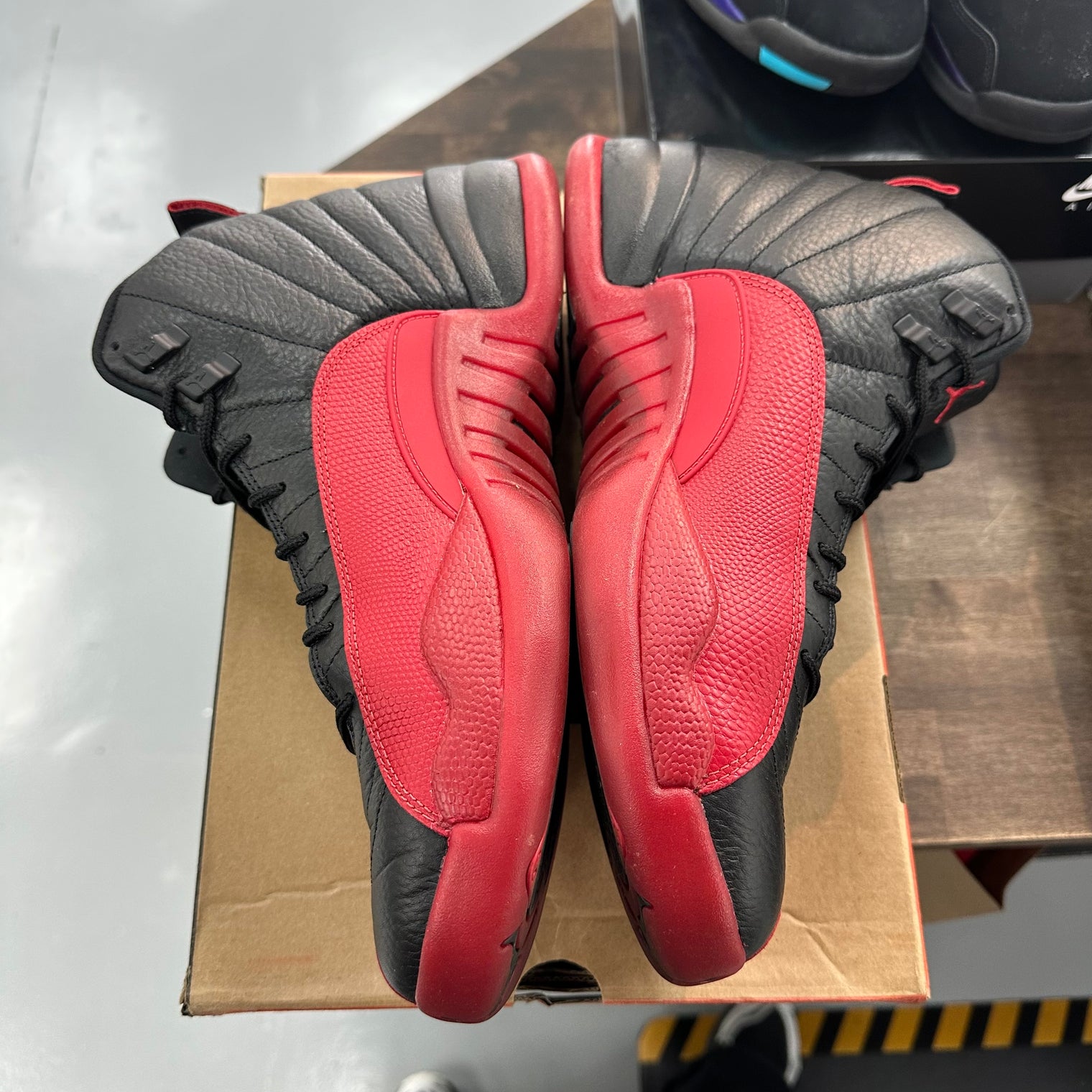 Flu Game Jordan 12 Retro (USED)