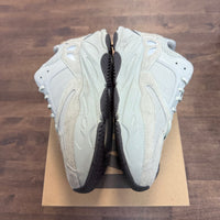 Salt Yeezy 700 (USED)