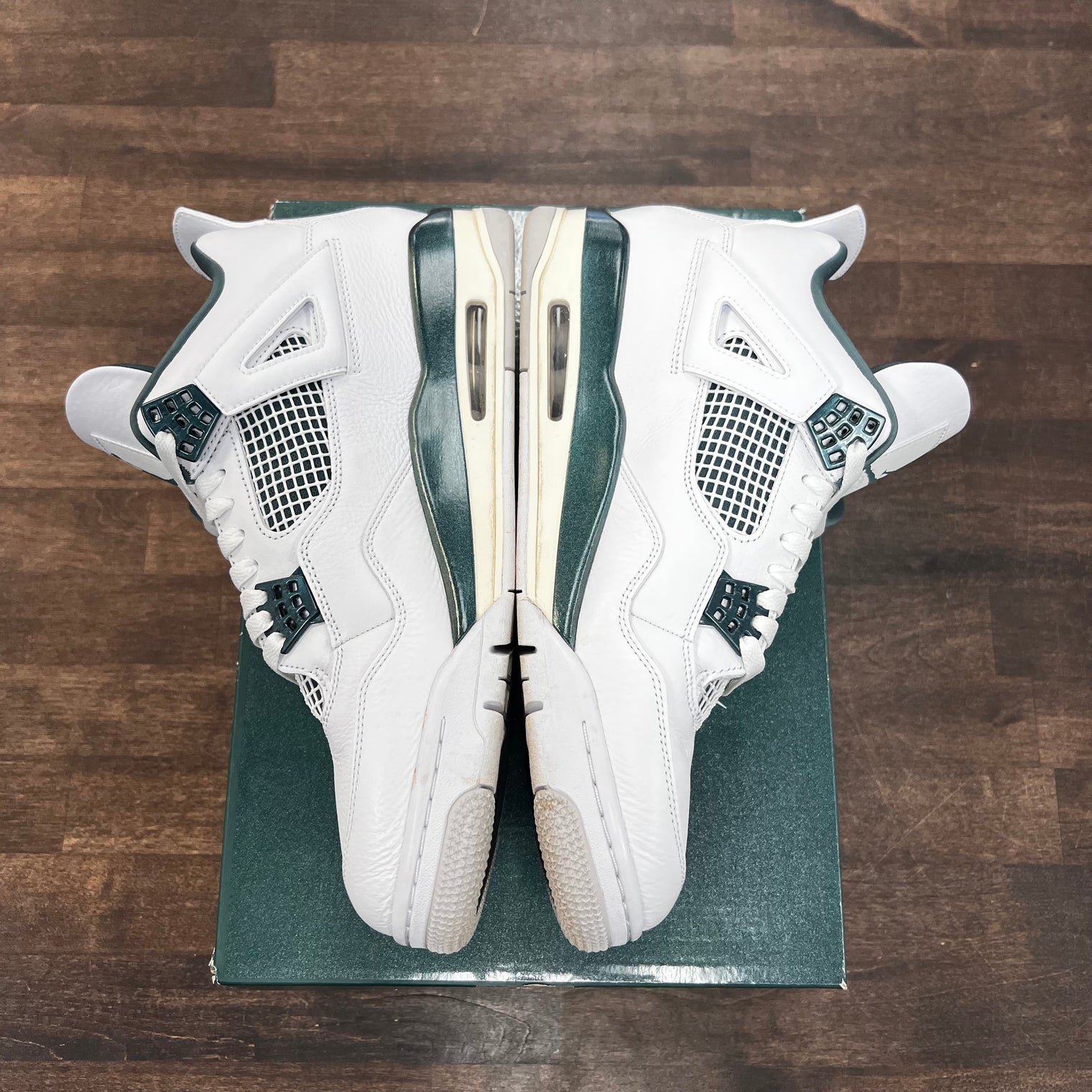 Oxidized Green Jordan 4 (USED)