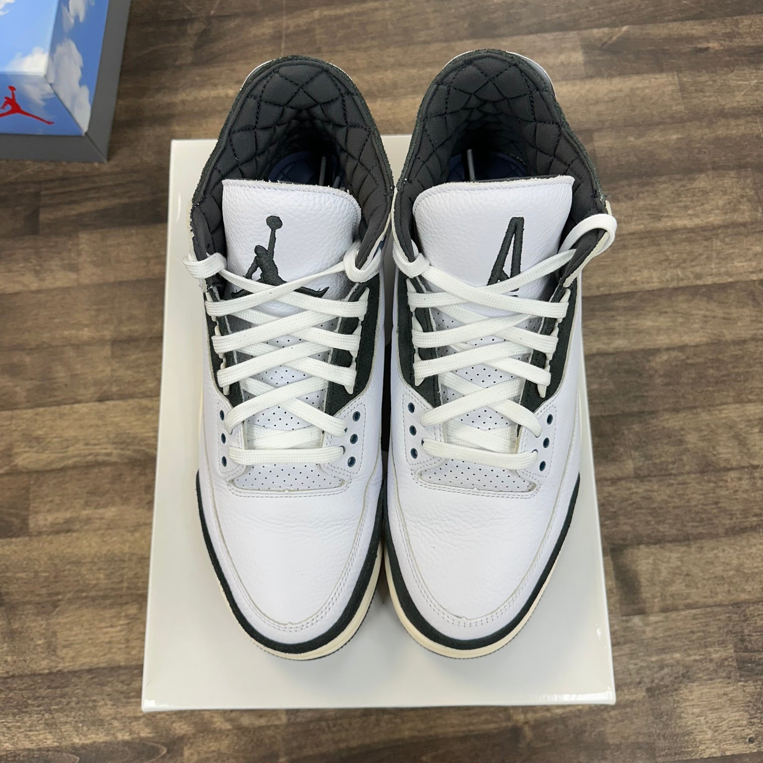 Diffused Blue A Ma Maniere Jordan 3 (USED)