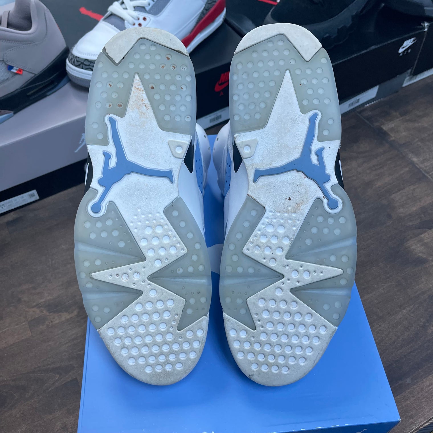 UNC Jordan 6 Home (USED)