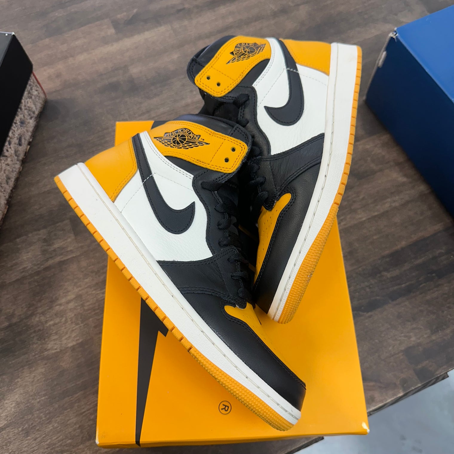 Yellow Toe Taxi Jordan 1 High (USED)