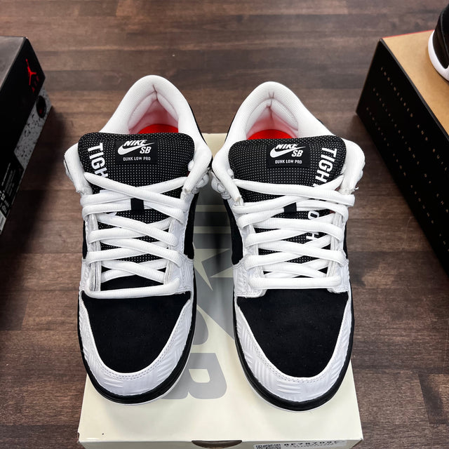 Tightbooth SB Dunk Low (USED)