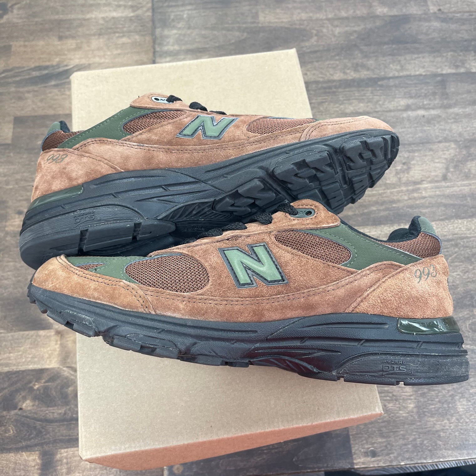 Aime Leon Brown Green Beef & Broccoli New Balance 993 (USED, No Box)