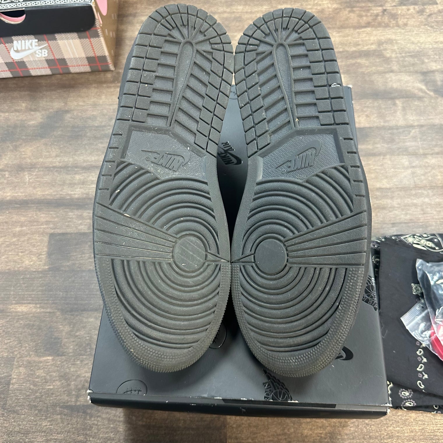 Travis Scott Phantom Jordan 1 Low (USED)
