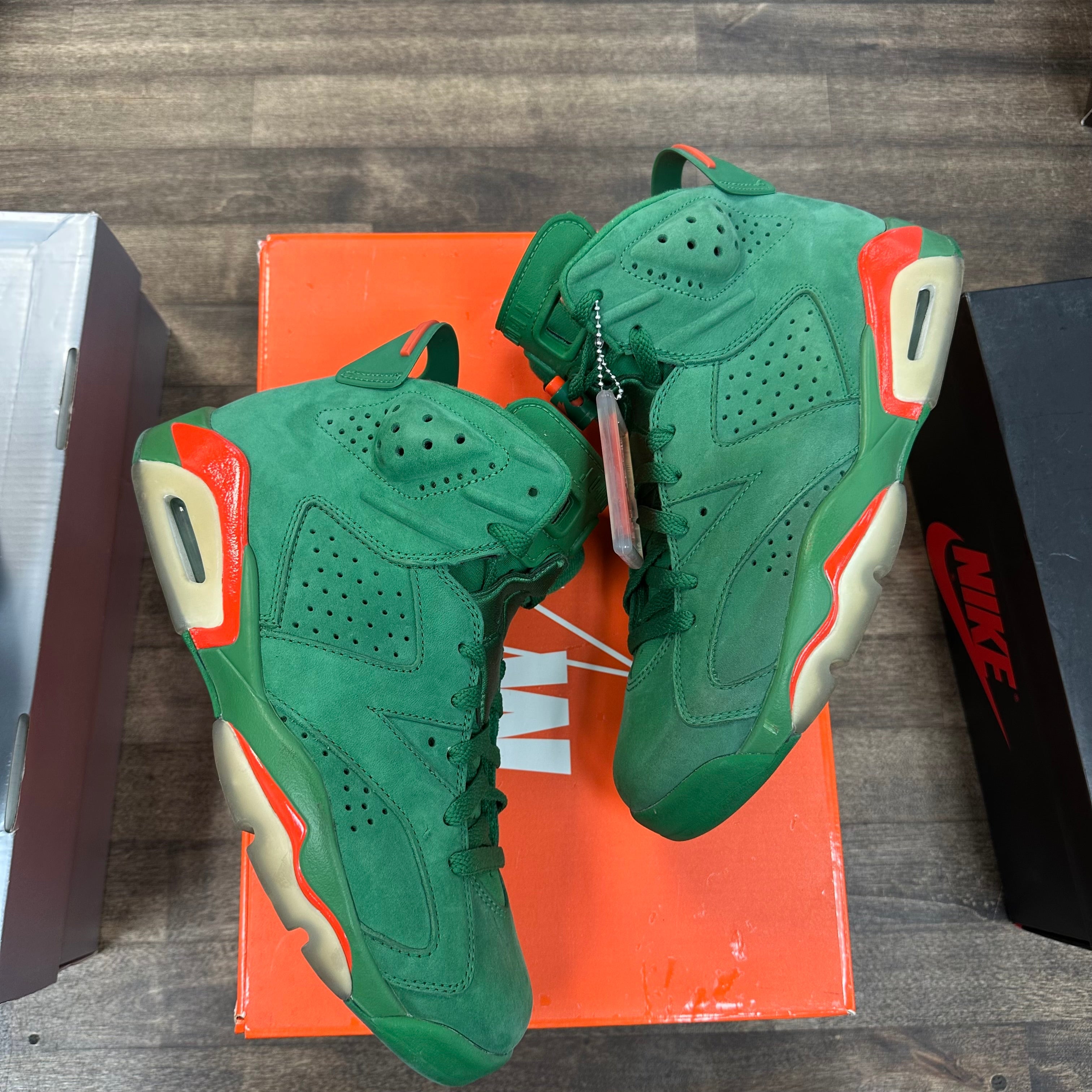 Jordan 6 Retro Gatorade Green (US 8) (USED) Size 8 (Pre-Owned) - Image 1