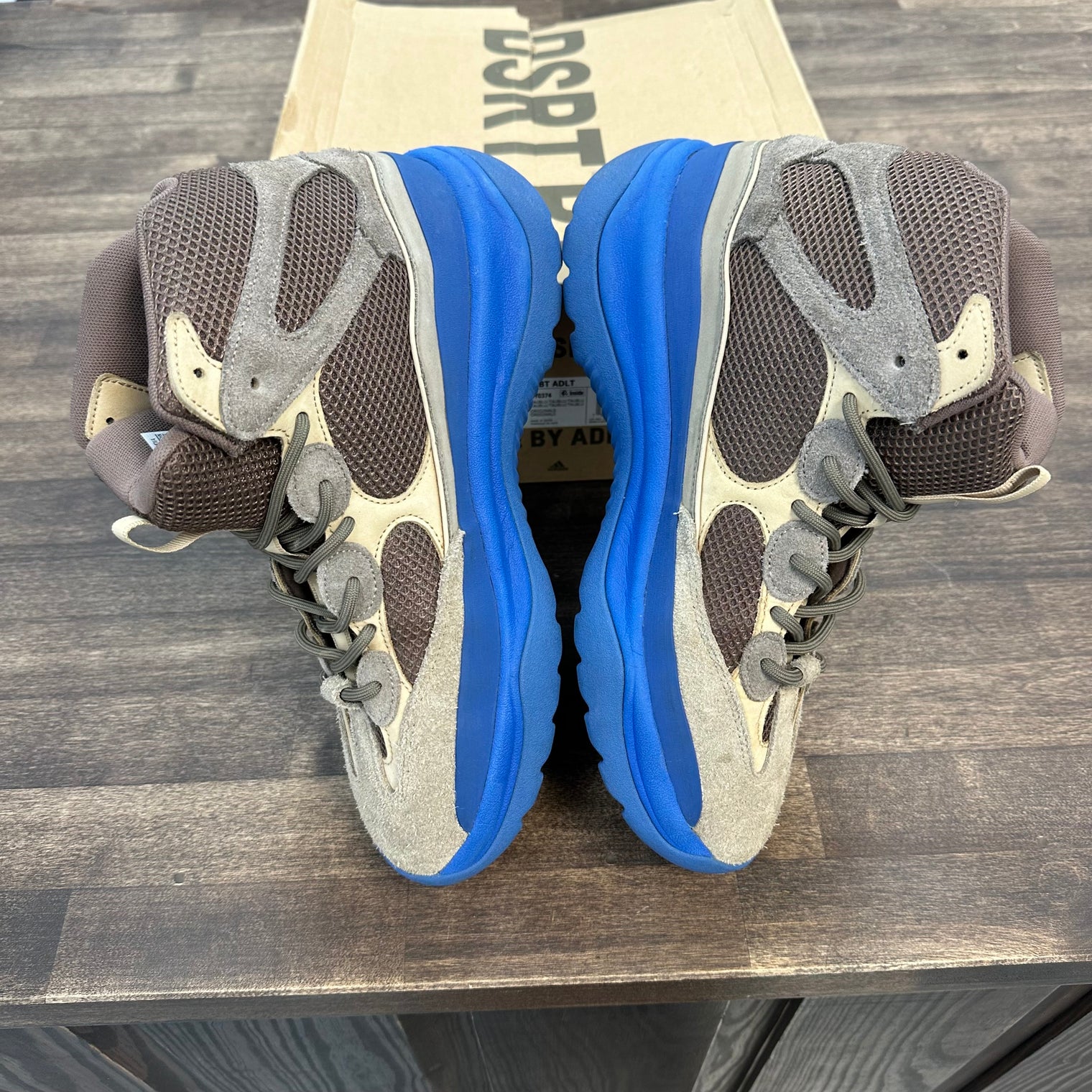 Yeezy Boot Taupe Blue (USED)