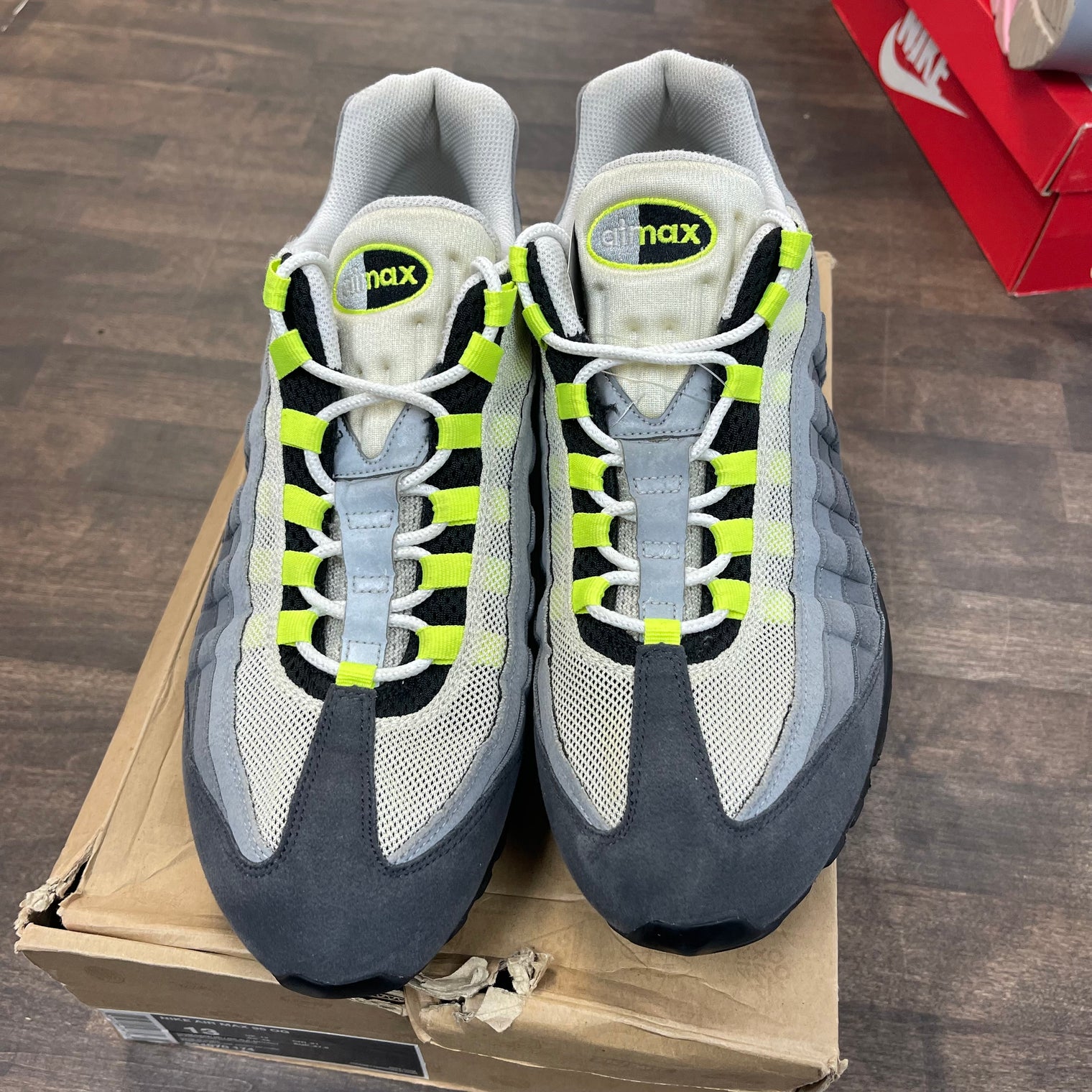Neon 95 Air Max 95 (2012) (USED)