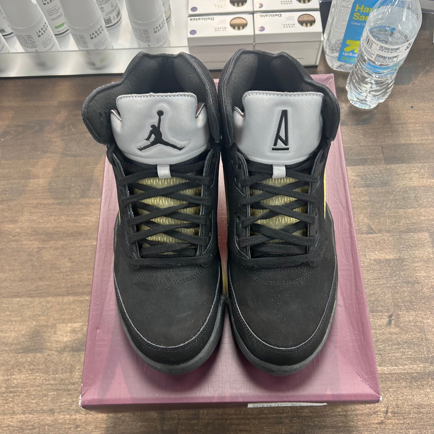 A Ma Maniere Dusk Jodan 5 Retro (USED)