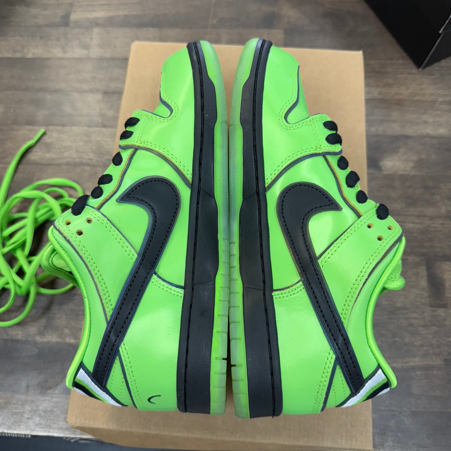 Buttercup Powerpuff Girls Nike SB Dunk Low (USED,No Box)