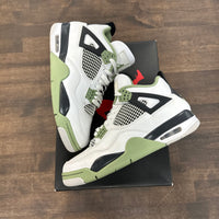 Seafoam Jordan 4 Retro (USED)