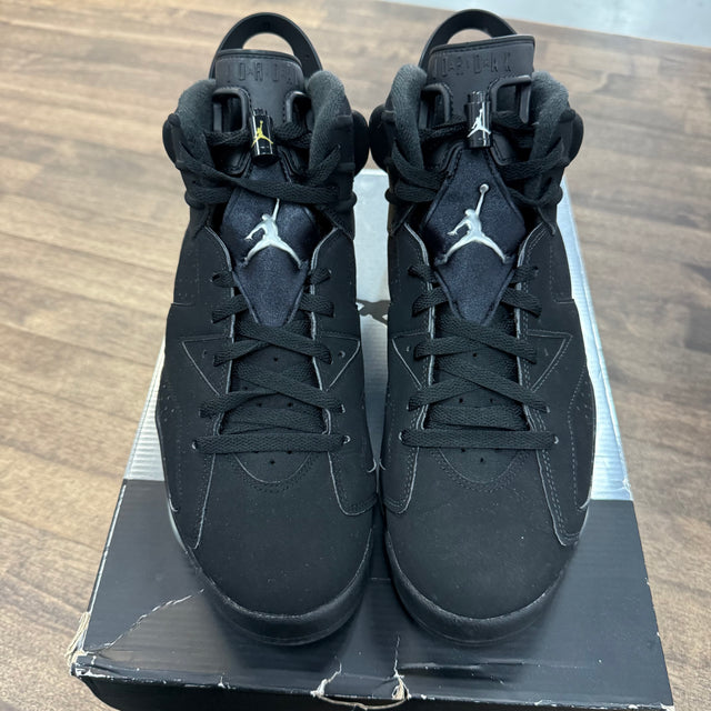 Chrome Jordan 6 Retro (USED)
