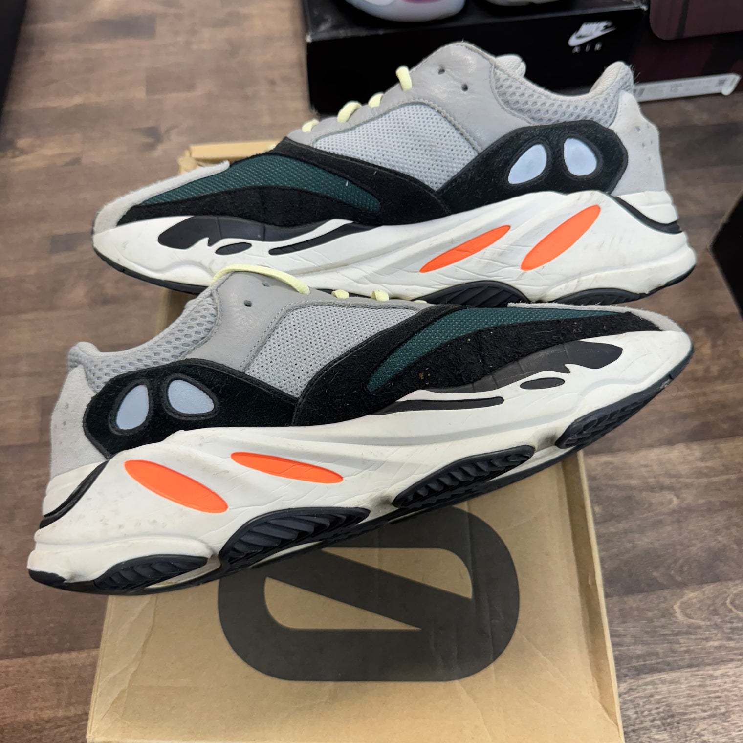 Wave Runner Yeezy 700 (USED)