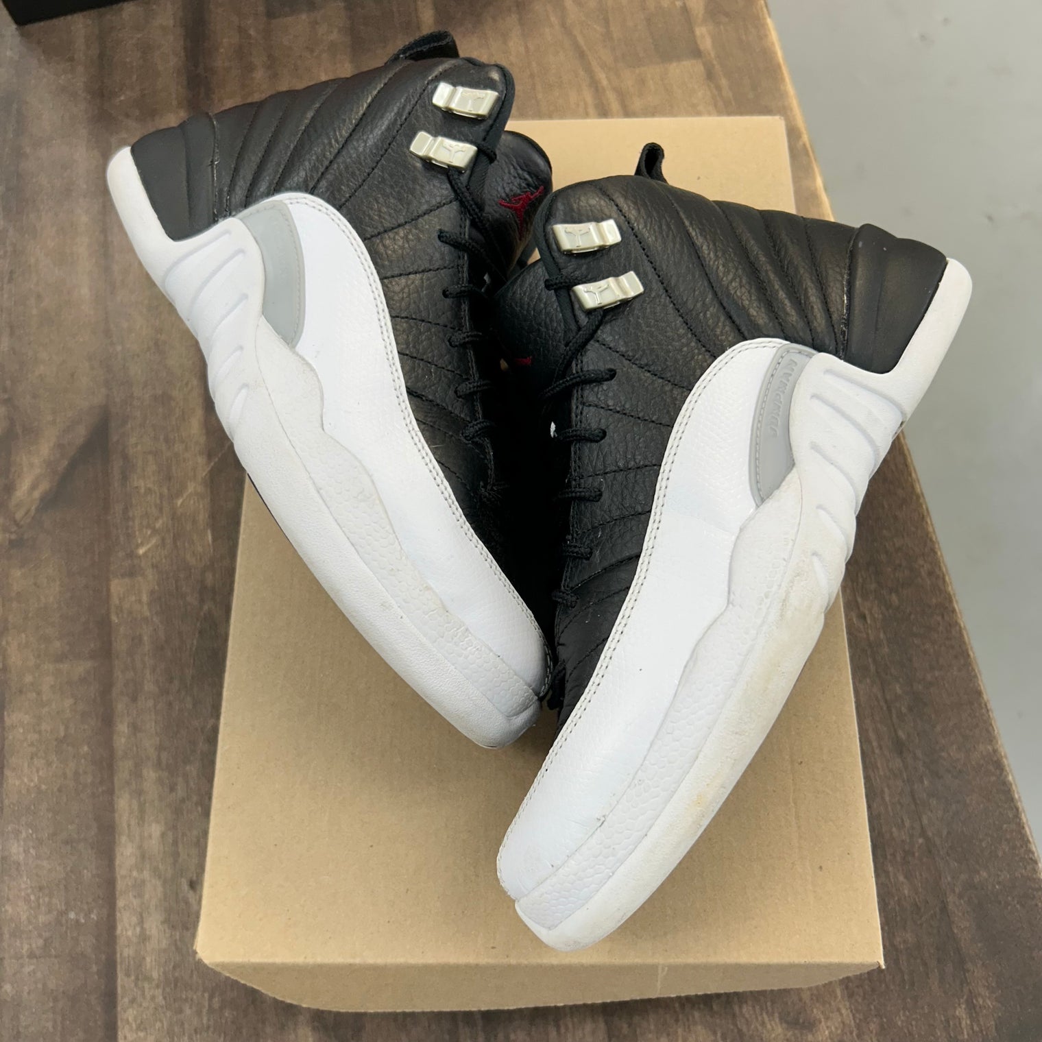 Playoff Jordan 12 Retro (GS) (USED,No Box)