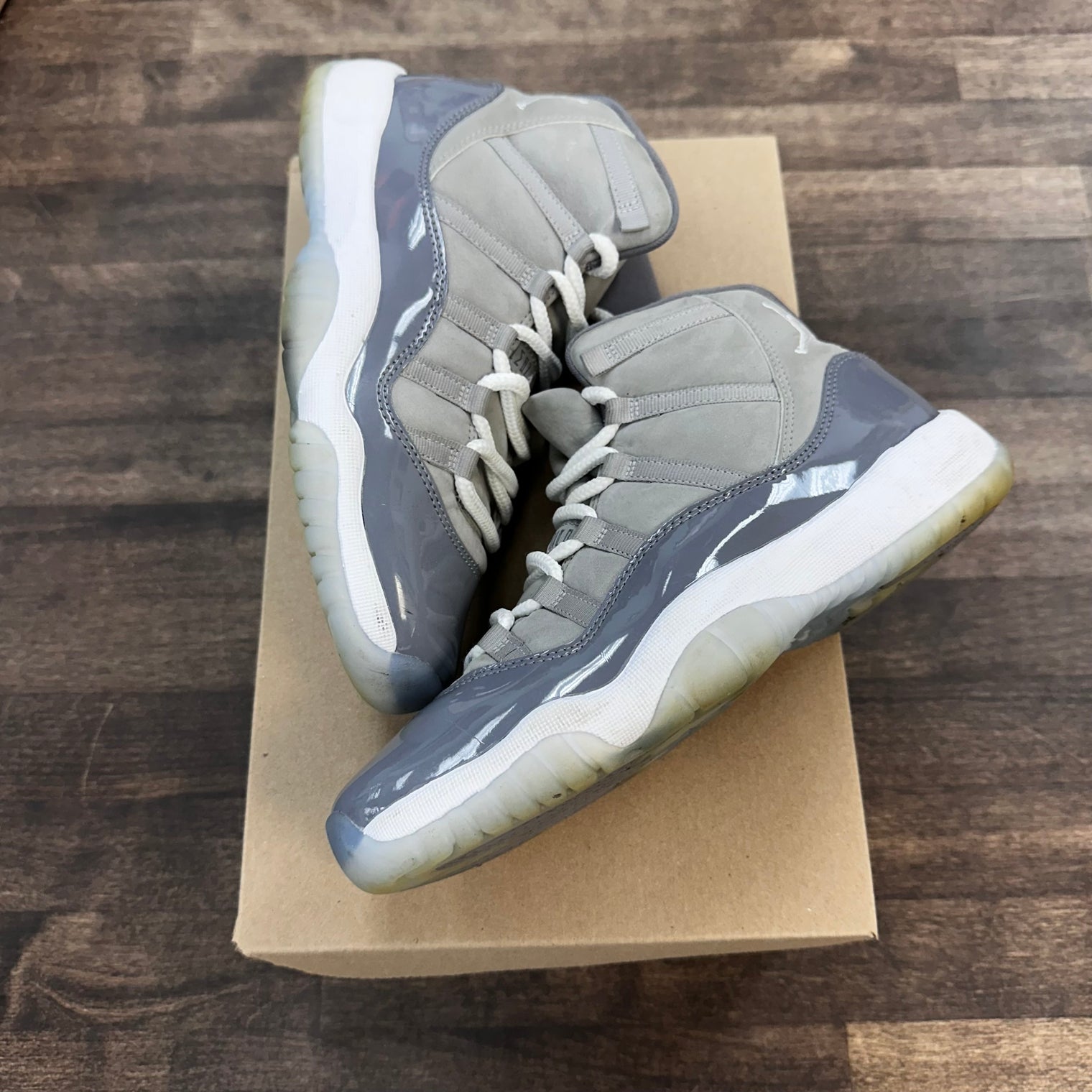Cool Grey Jordan 11 (GS) (USED,No Box)
