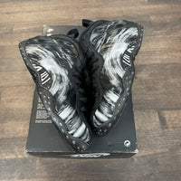 Dream a World Nike Air Foamposite (USED)