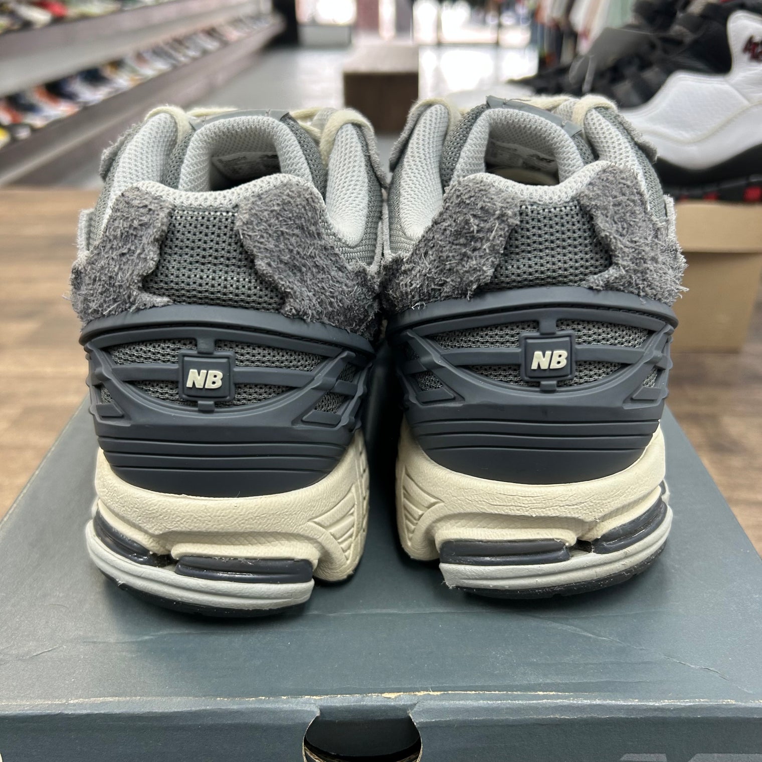 Protection Pack Harbor Grey New Balance 1906D (USED)