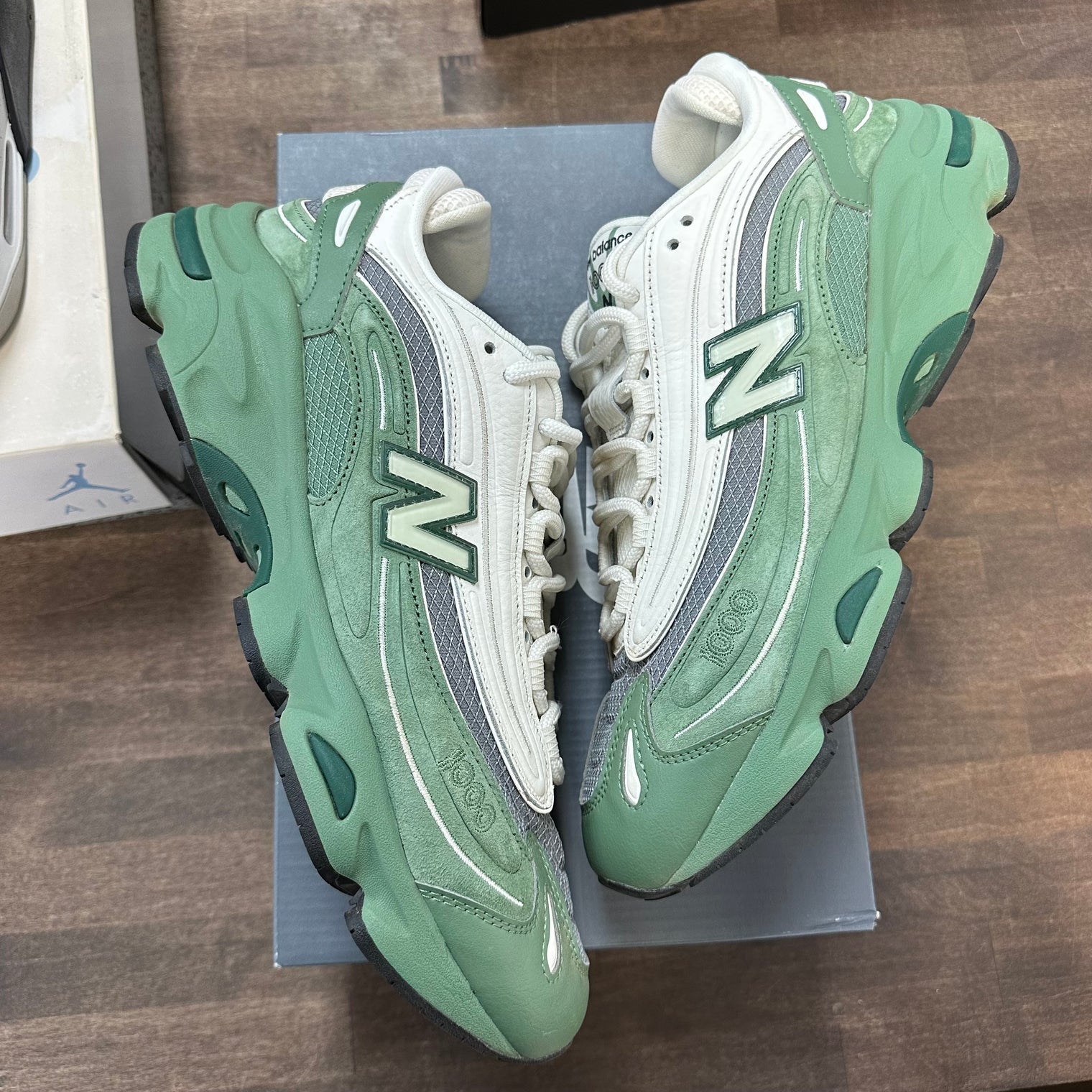 Green Grey New Balance 1000 (USED)