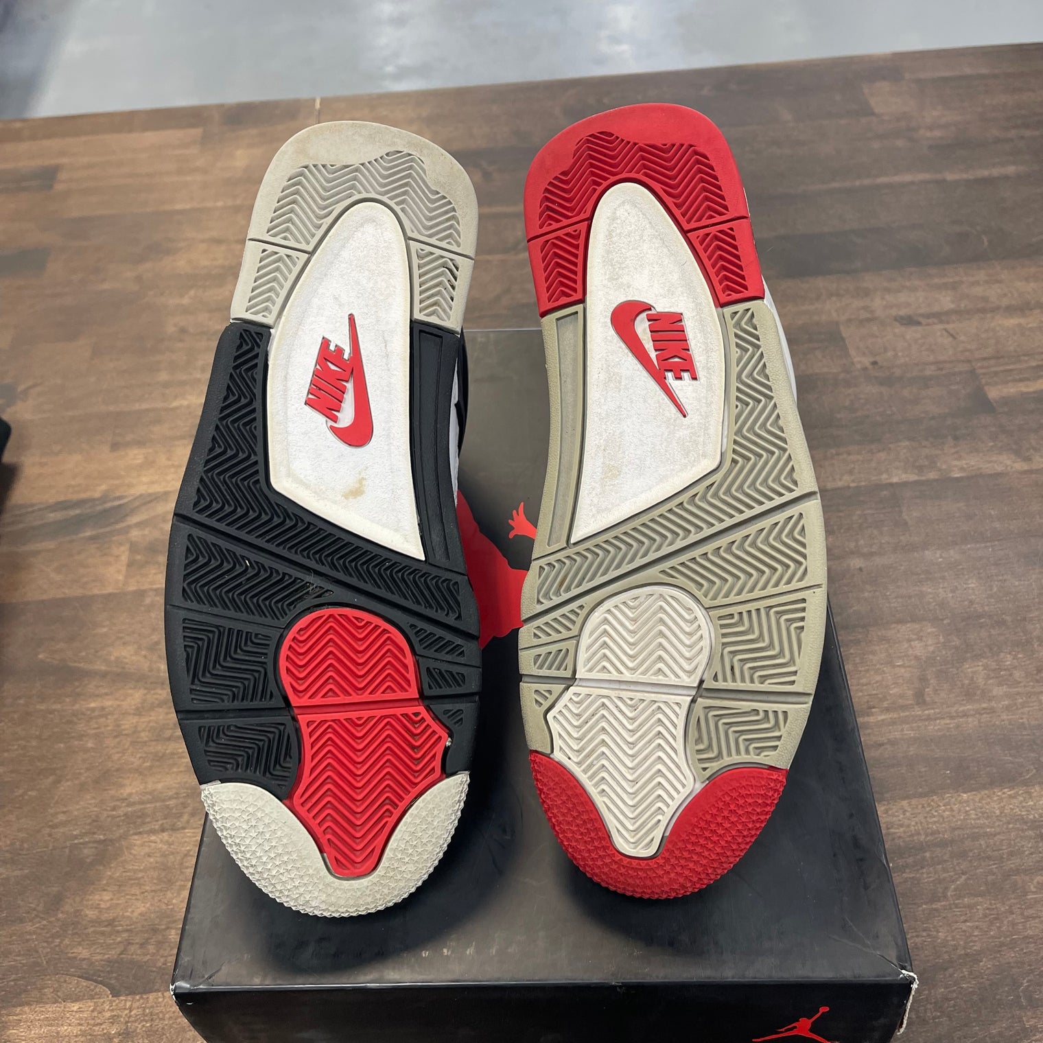What The Jordan 4 (USED)
