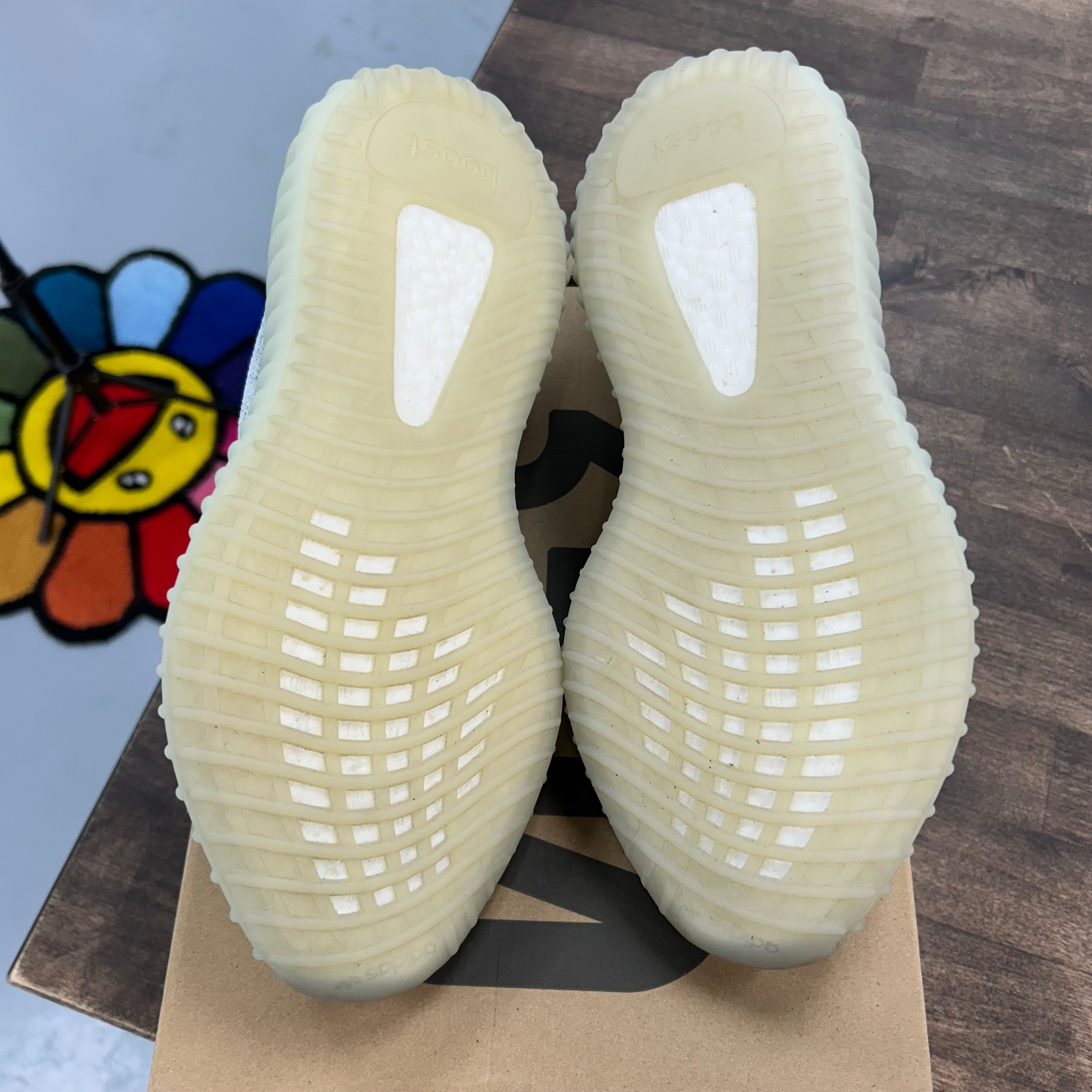 adidas Blue Tint Yeezy 350 (USED) Size 8.5 (Pre-Owned) - Image 5