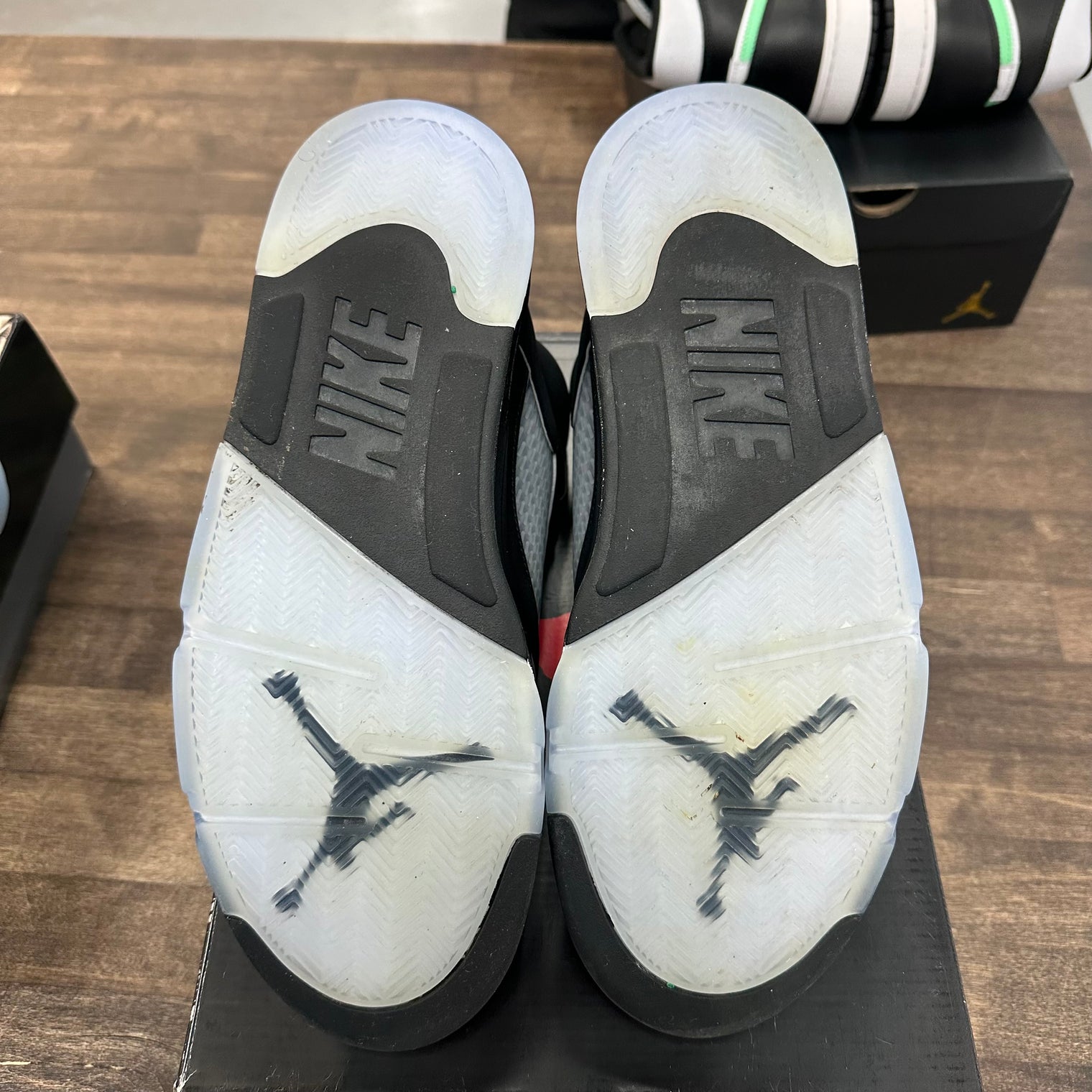Black Metallic Jordan 5 (2025) (USED)
