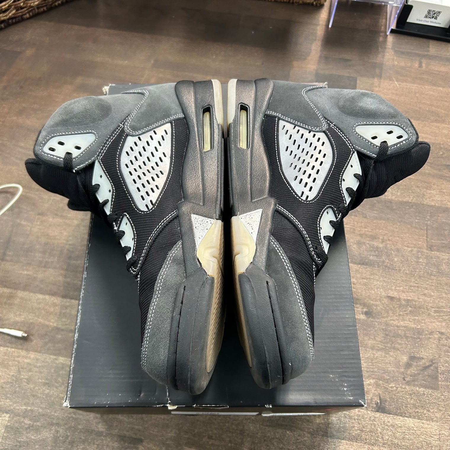 Anthracite Jordan 5 Retro (USED)