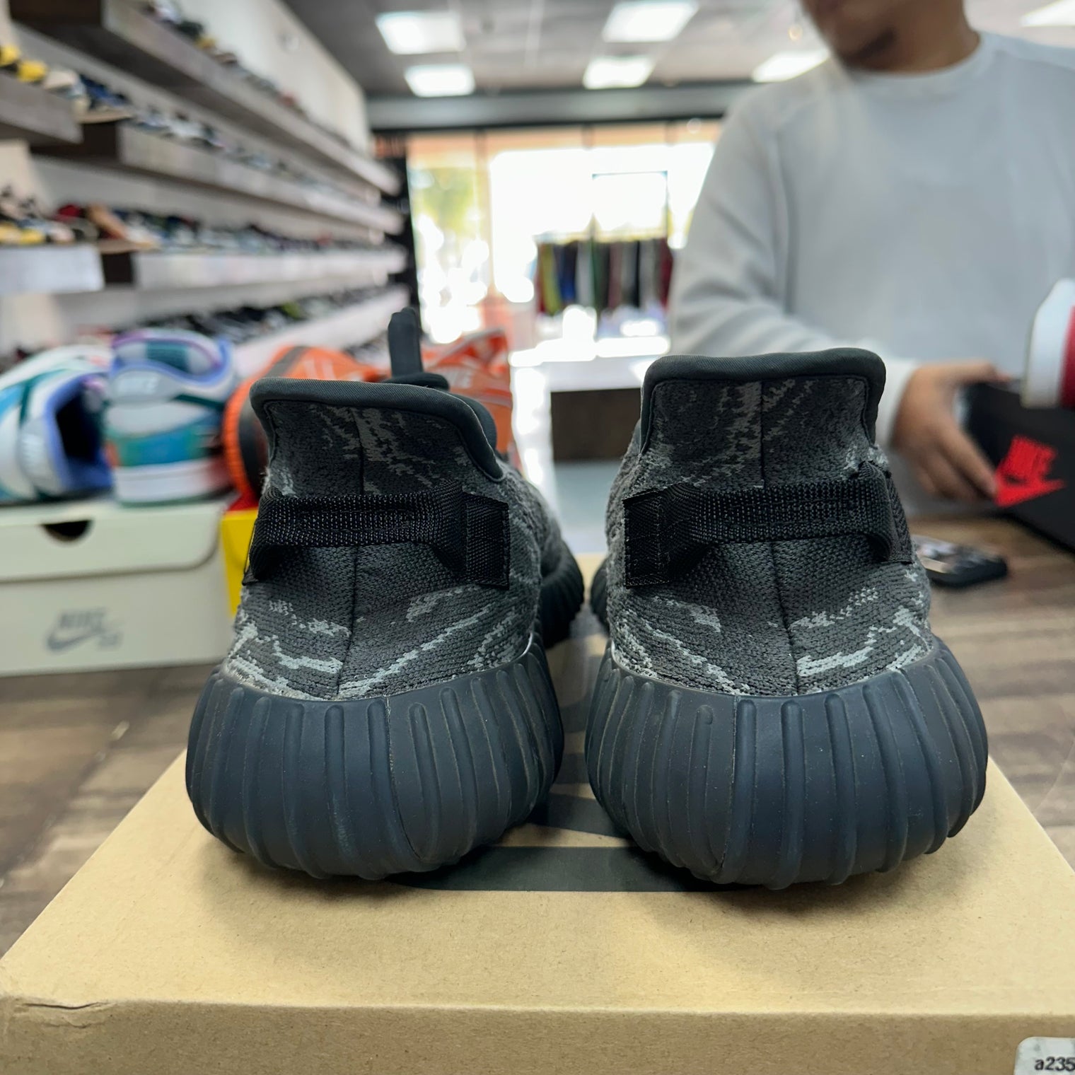 MX Dark Salt Yeezy 350 (USED)