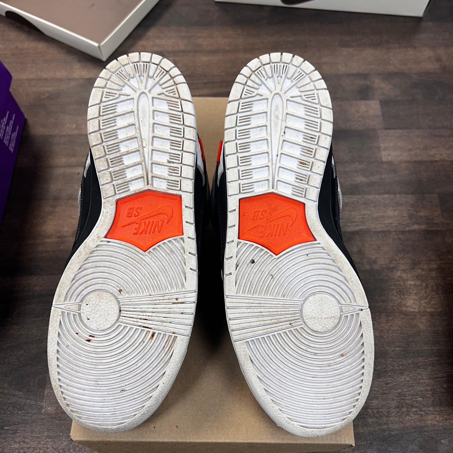 Tightbooth SB Dunk Low (USED,No Box)