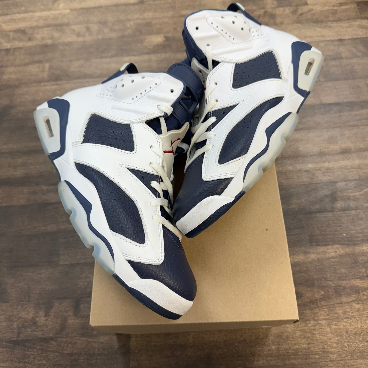 Olympic Jordan 6 (2024) (USED, No Box)