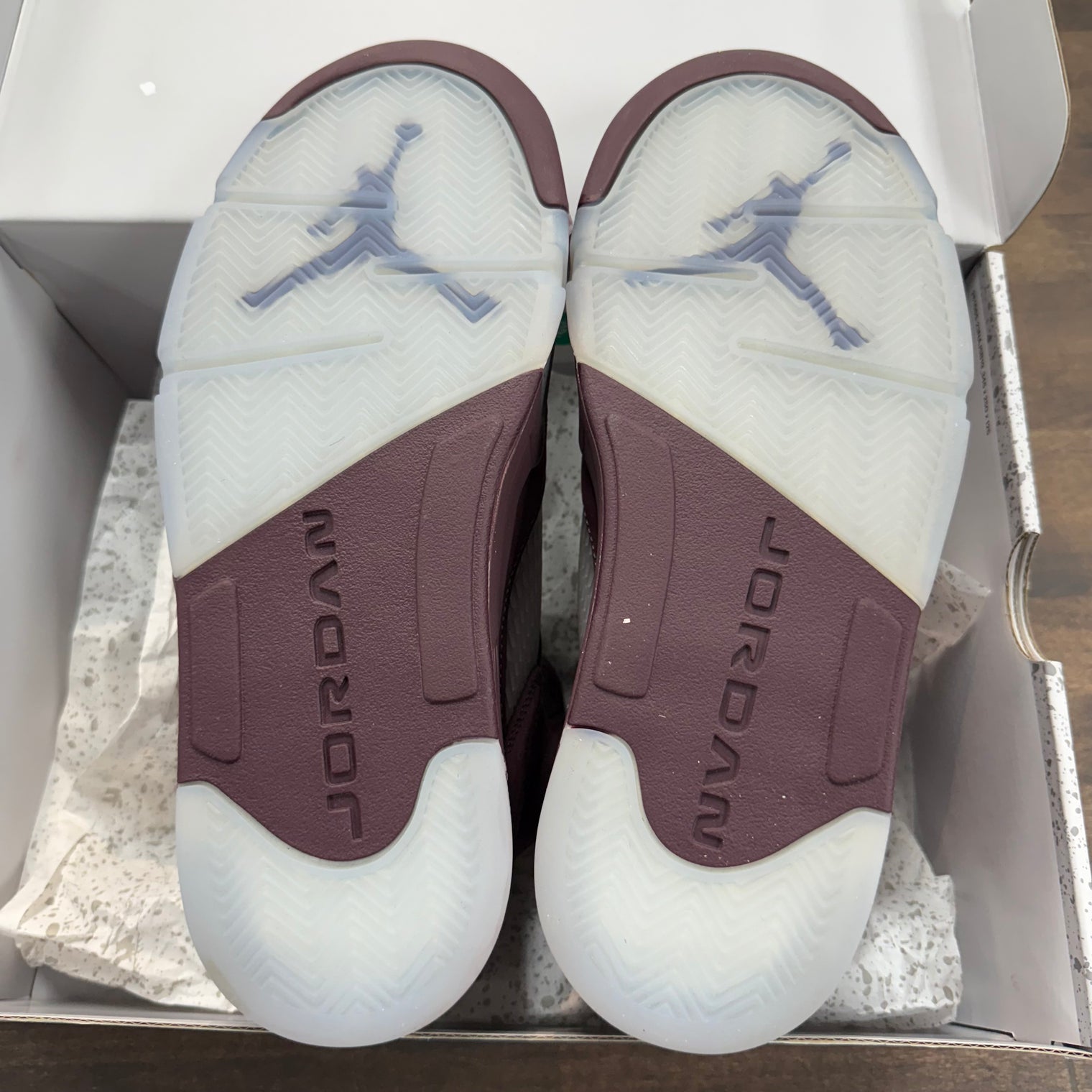 Burgundy Jordan 5 (USED)