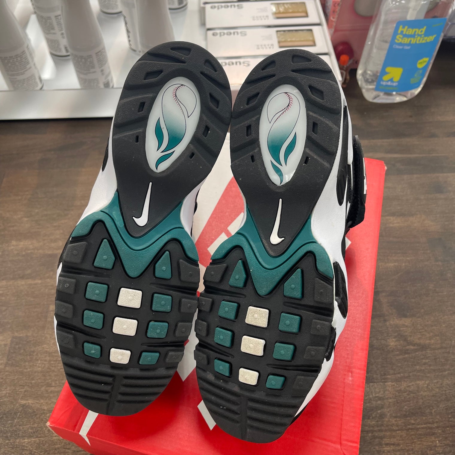 White Freshwater Air Griffey Max 1 (GS) (USED)