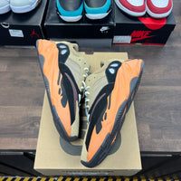Enflame Yeezy 700 (USED)