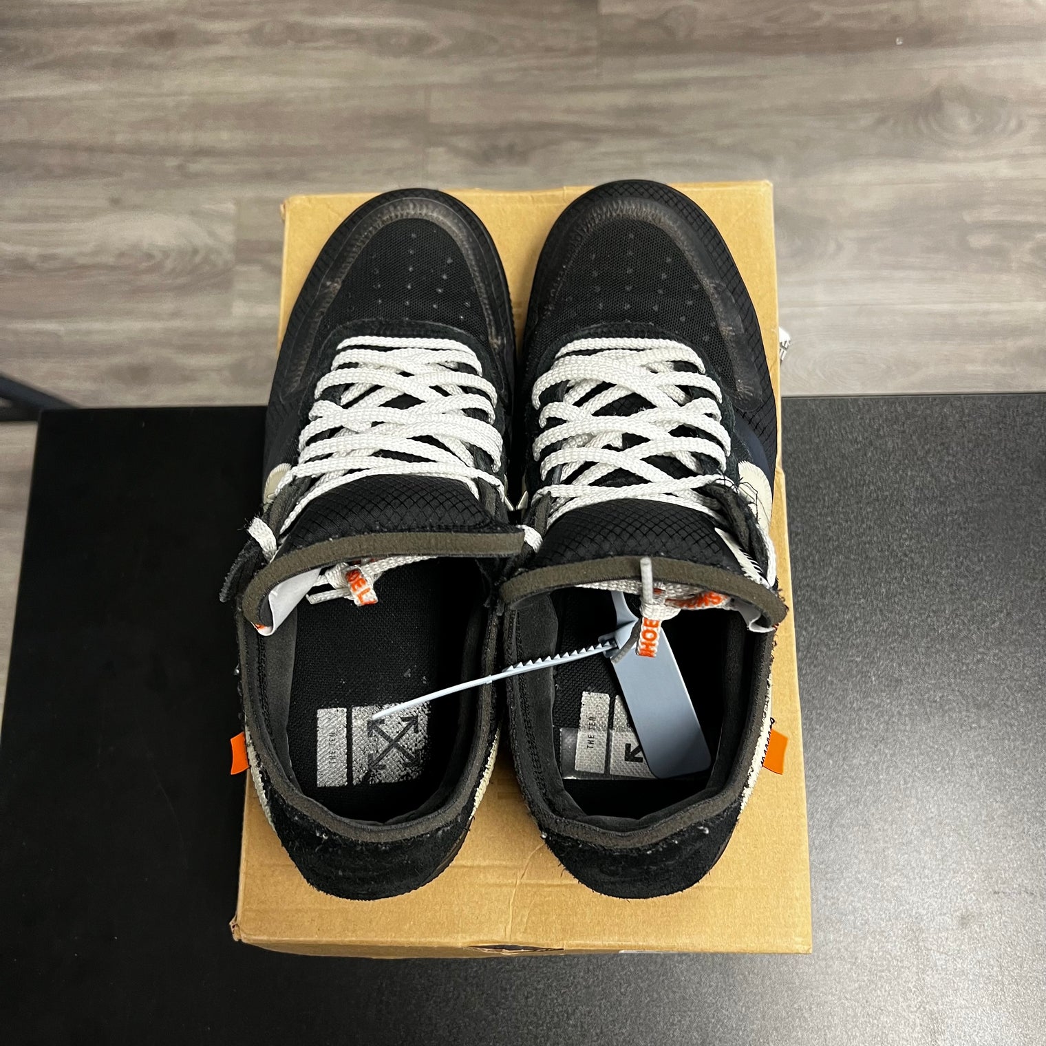 Off-White Black White Air Force 1 (USED)